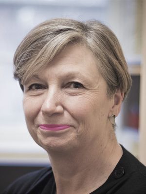 BELINDA LEACH