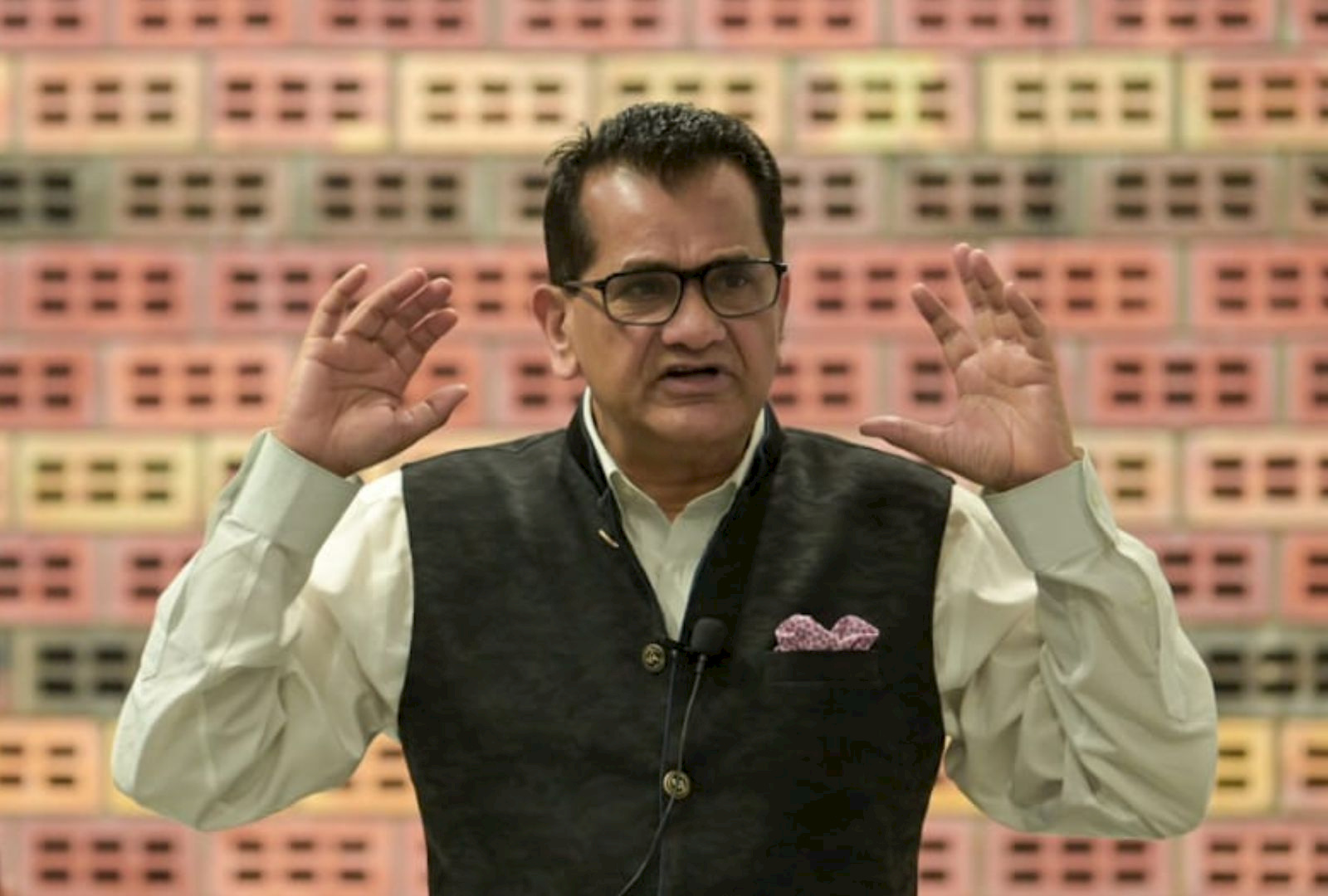 Perspectives on India's Economic Growth Story by Amitabh Kant