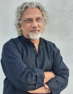 Kunal Basu, Distinguished Professor of Humanities | Ahmedabad University